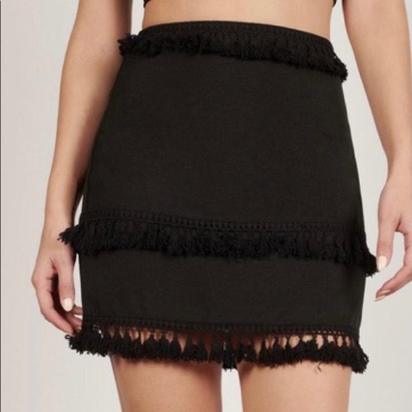 Two Piece Tassel Skirt Set Black - Picture 6 of 7